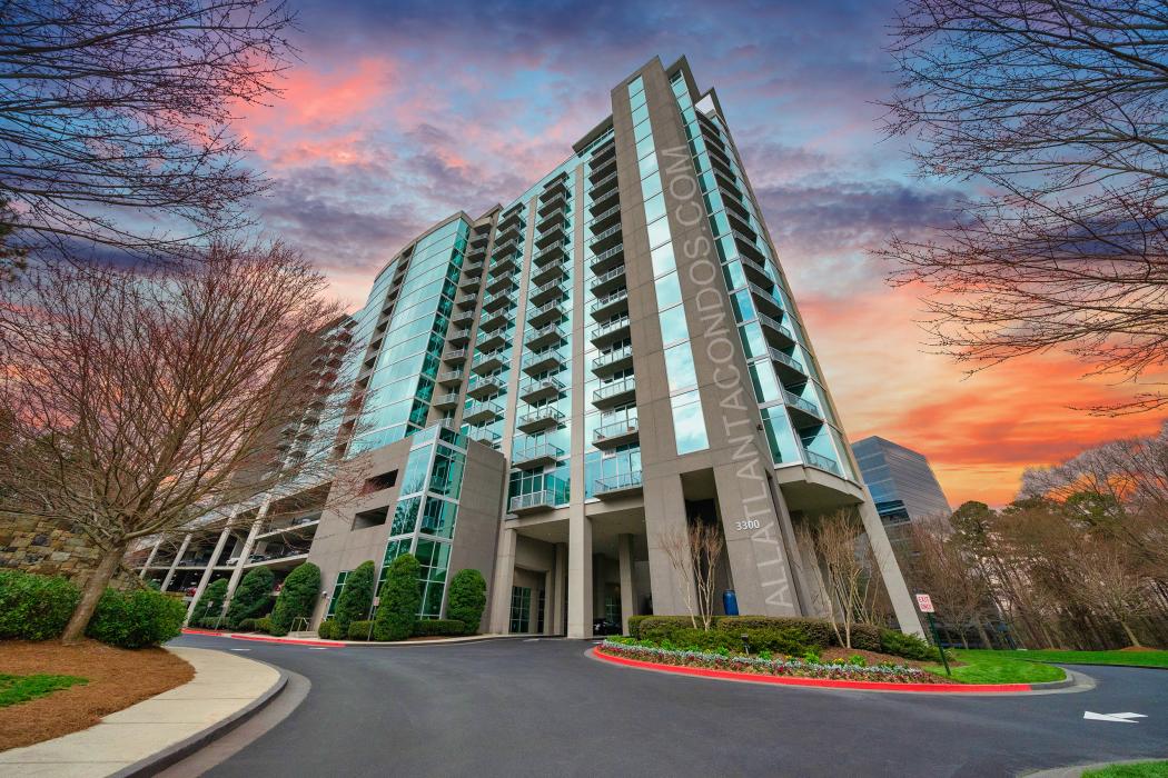 Horizon Highrise Luxury Atlanta Condos for sale in Vinings